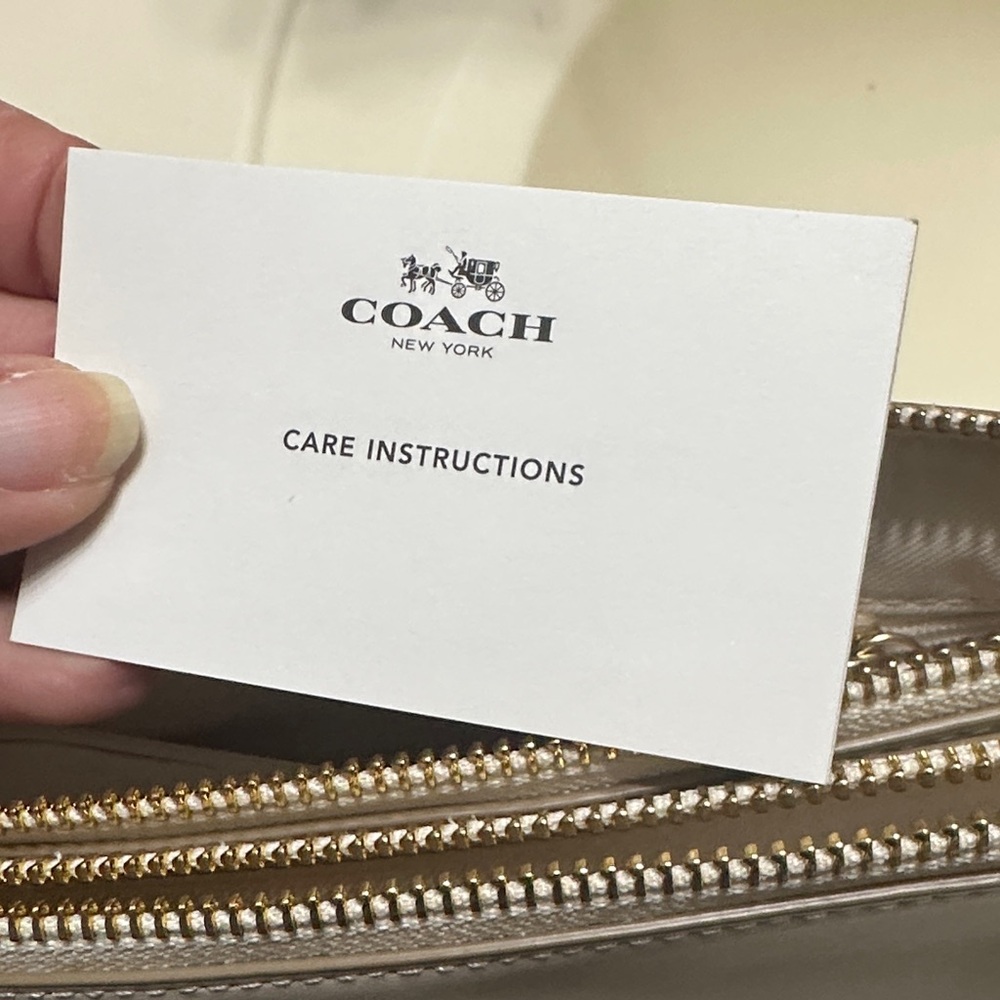 Coach Ivory/Cream Double Zip Leather Crossbody Bag - Picture 13 of 16